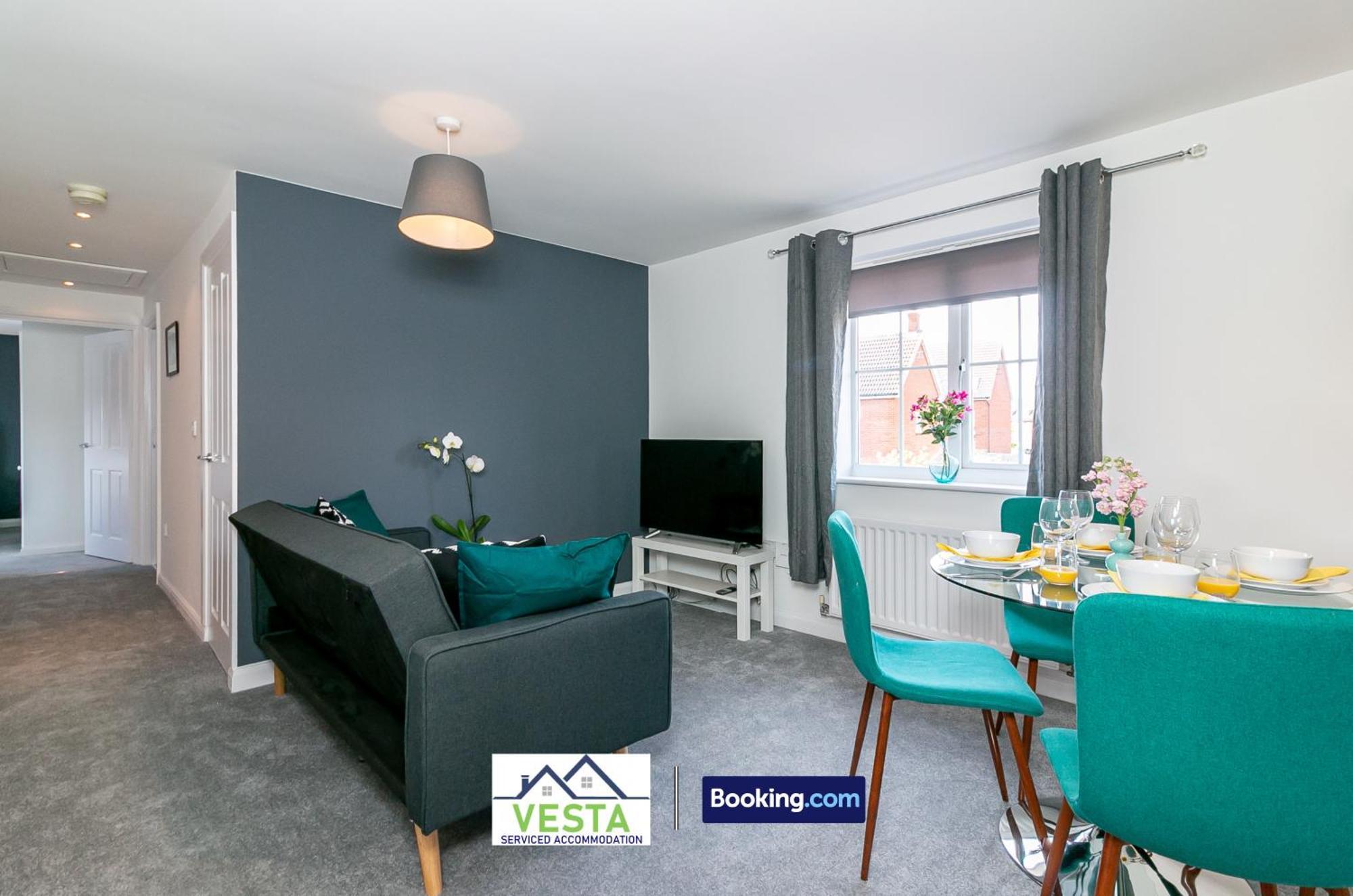 Three Bedroom Apartment By Vesta Serviced Accommodation & Short Lets Hatfield With Free Parking Exterior photo